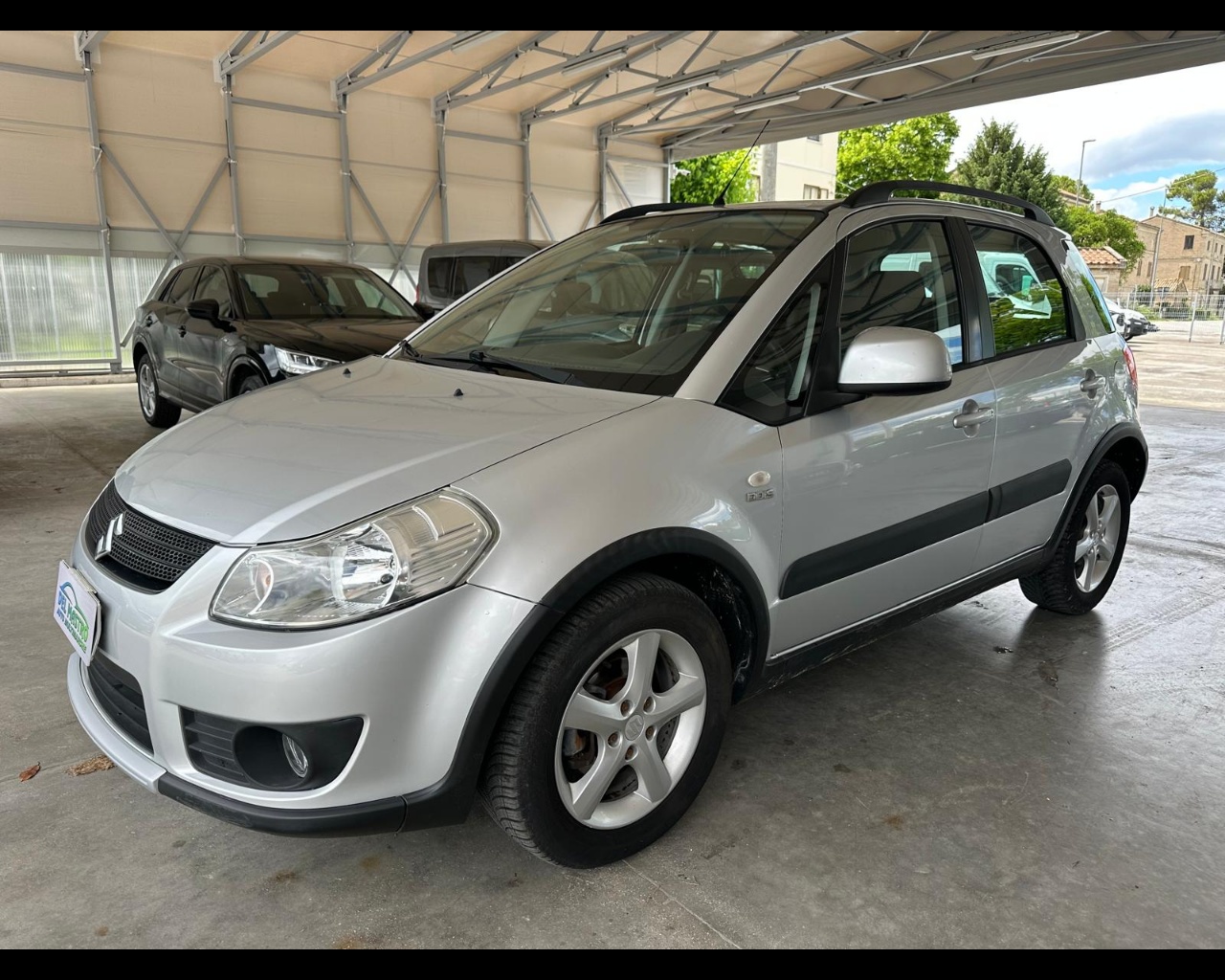 Foto SUZUKI SX4